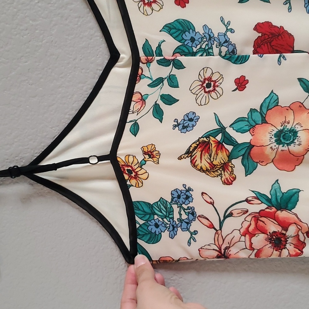 Floral Maxi Dress - Picture 4 of 13